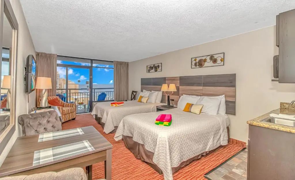 Ocean View Double Suite Great Views Landmark 1119