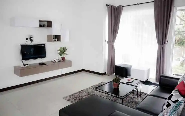 Mutiara Home Villa