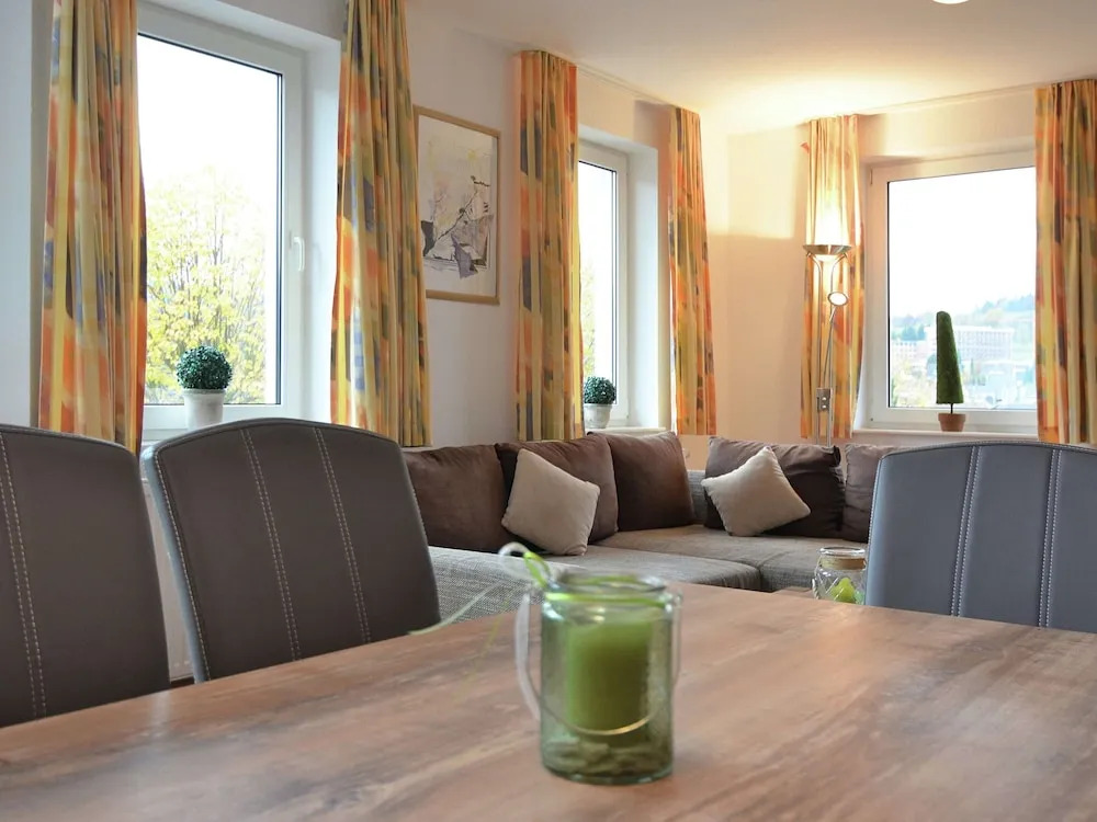 Große Ferienwohnung in Willingen mit Balkon