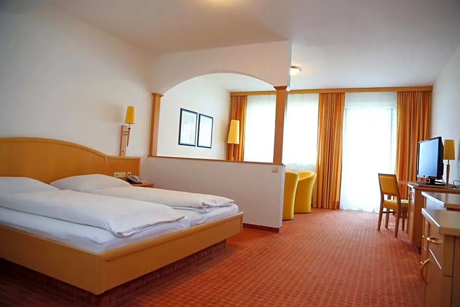 Seegasthof Hoisn Wirt - Hotel mit Wellnessbereich