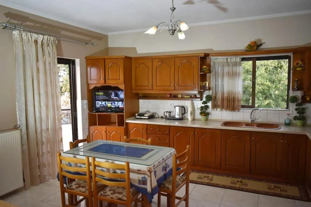 Stefanos Apartment
