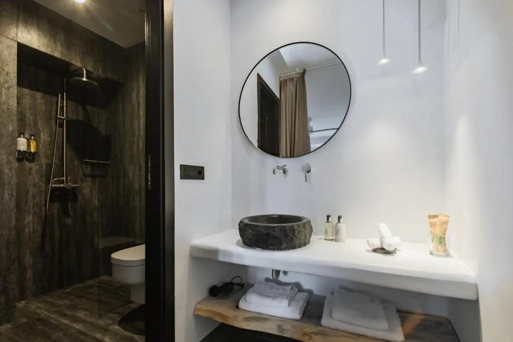 She Mykonos - Luxury Apartments