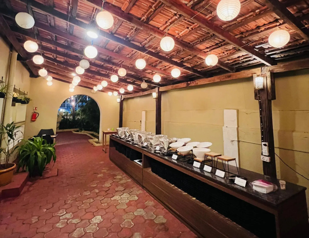Rahi Coral Beach Resort