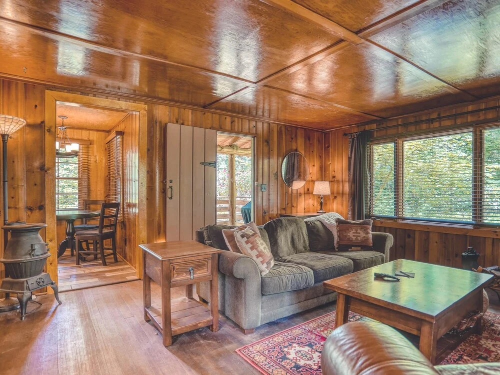 Bridlewood Cabin