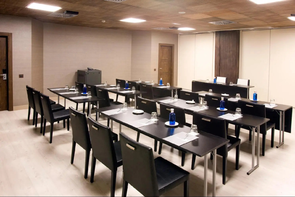 Hotel Val de Neu G.L