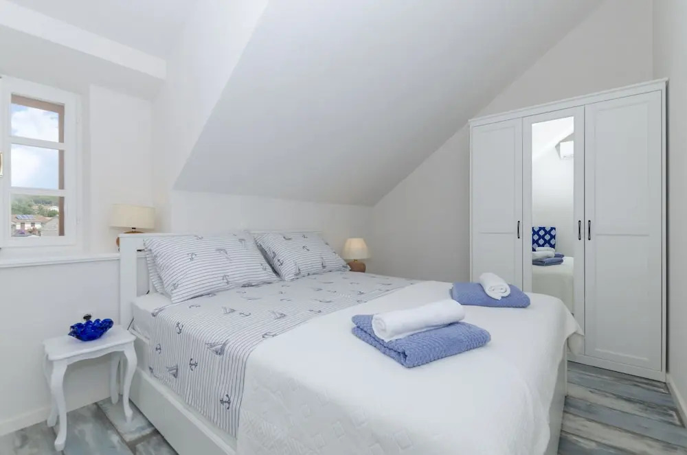 House Morko1