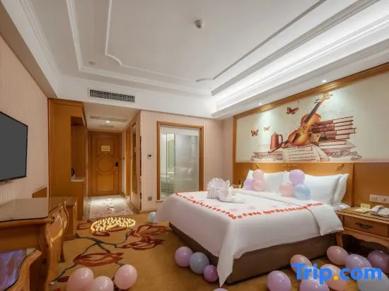 Vienna International Hotel (Guiyang Yunyan District Century Jinyuan Shopping Center)