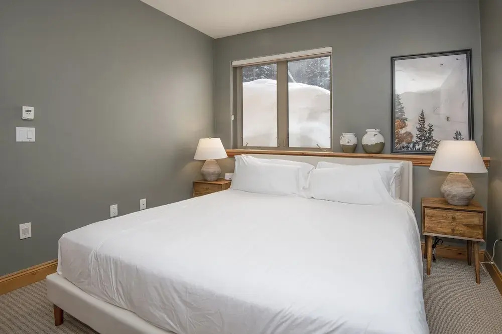 Timberfalls 1902 2 Bedroom Condo by RedAwning