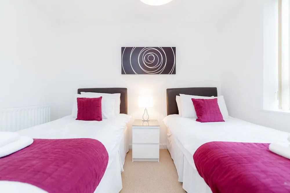 Roomspace Serviced Apartments - Kew Bridge Court