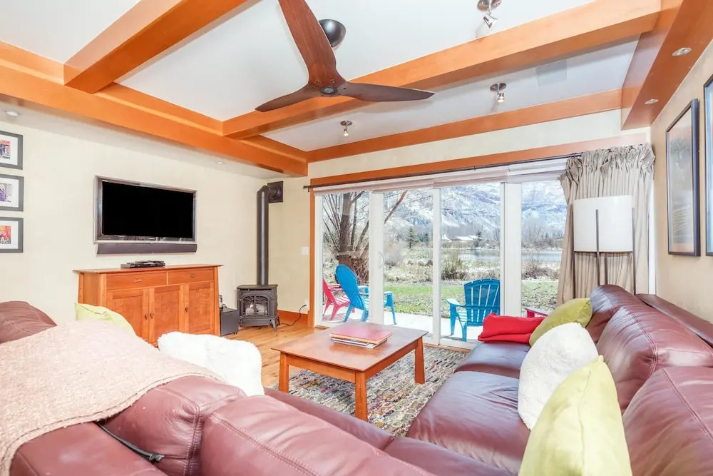 Buena Vista at Riverside 2 Bedroom Condo by Accommodations in Telluride