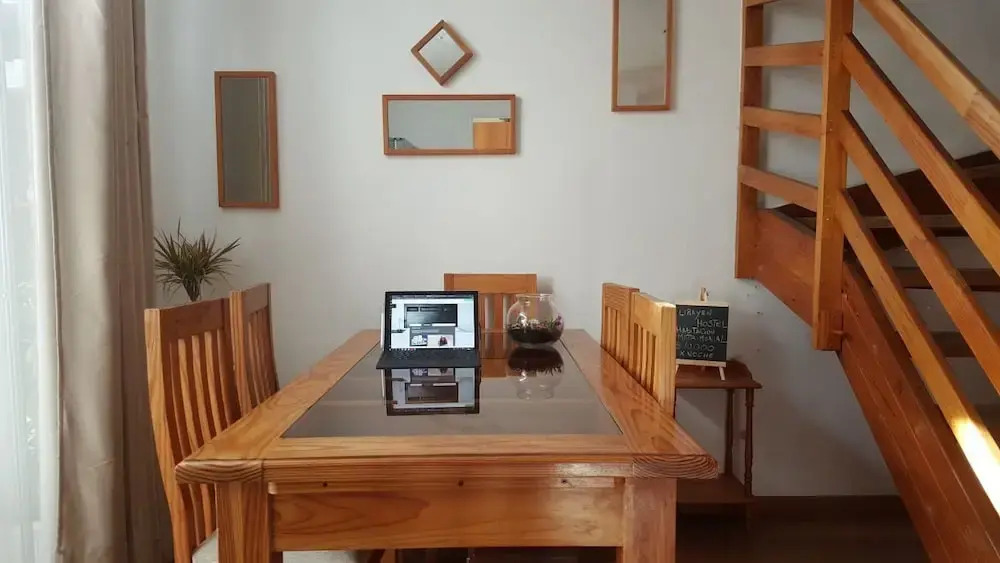 Hostel Lirayen