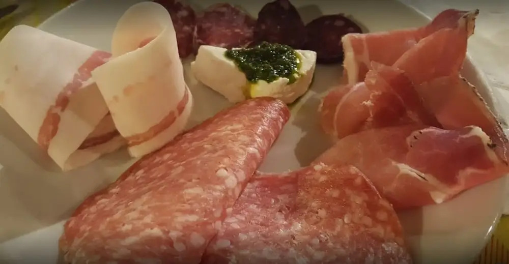 Lavese' Ostello con Ristoro