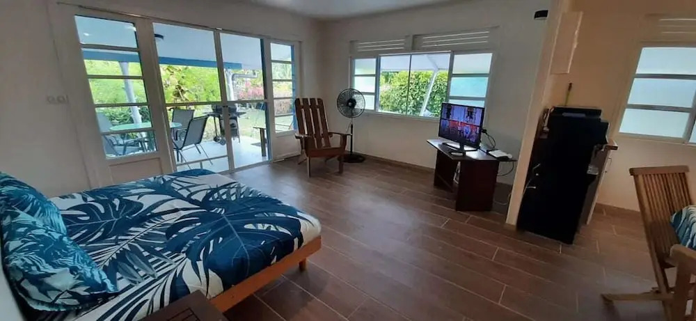 Moana Breeze Rangiroa - Rental car included - Air conditioning - WI-Fi