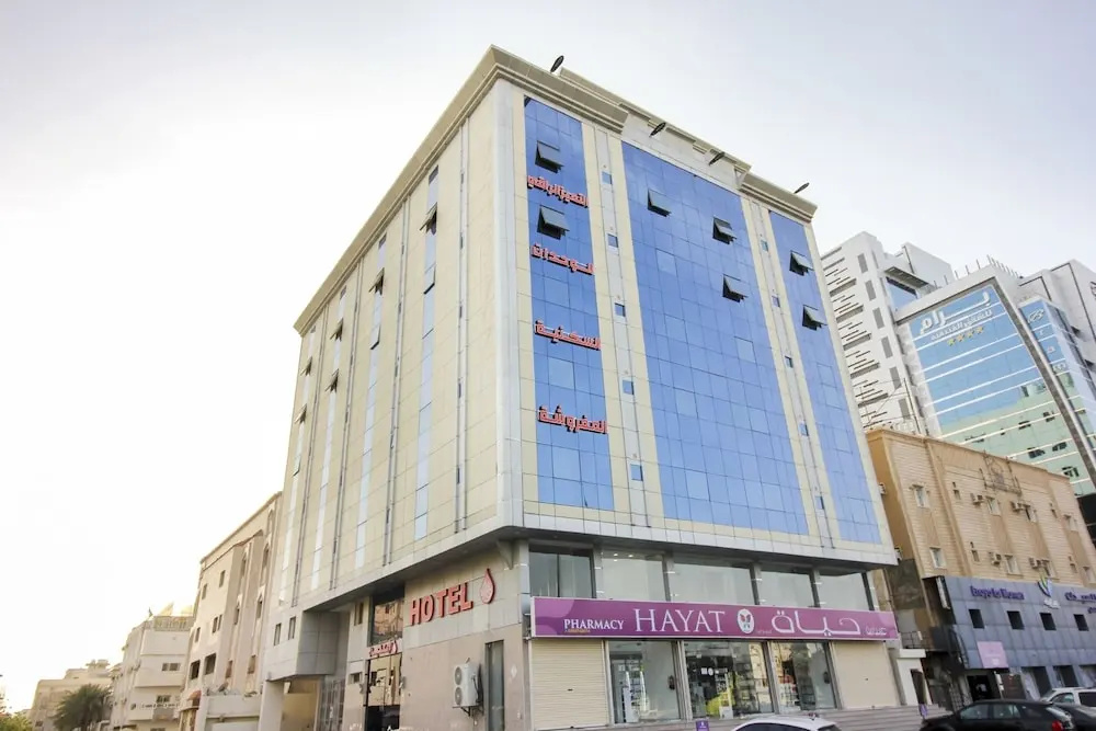 OYO 585 Al Tamayoz Al Raqi Al Safa