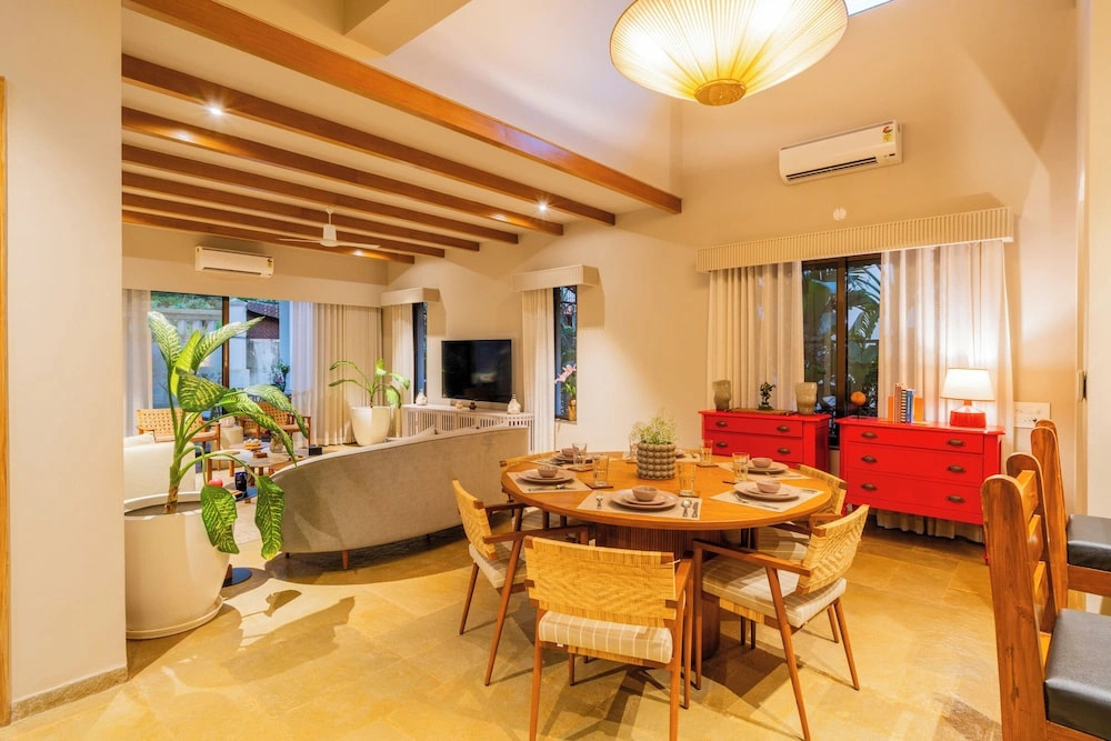 ELIVAAS Amado Villa Euphoria 4 BHK