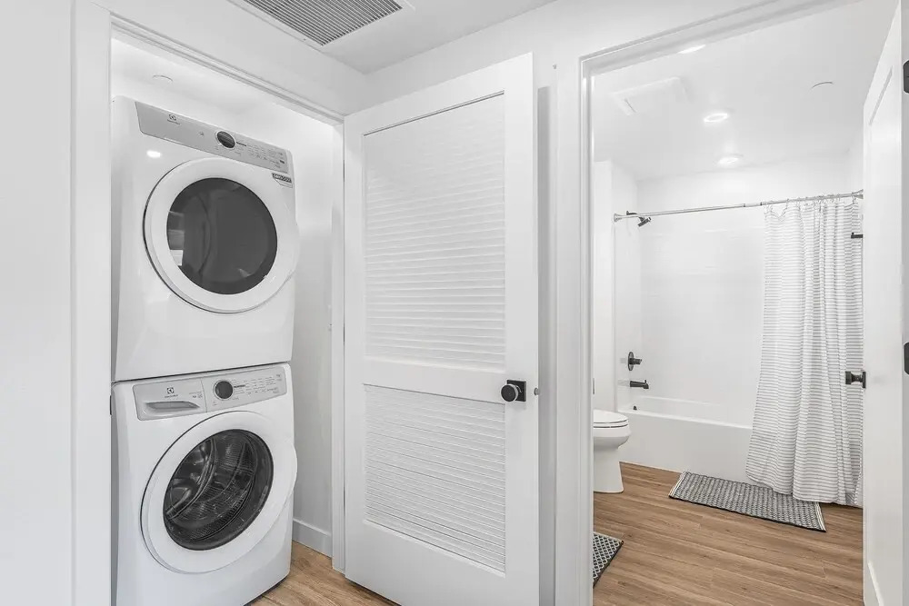 Starlight Crossing 4 Bedroom Condo
