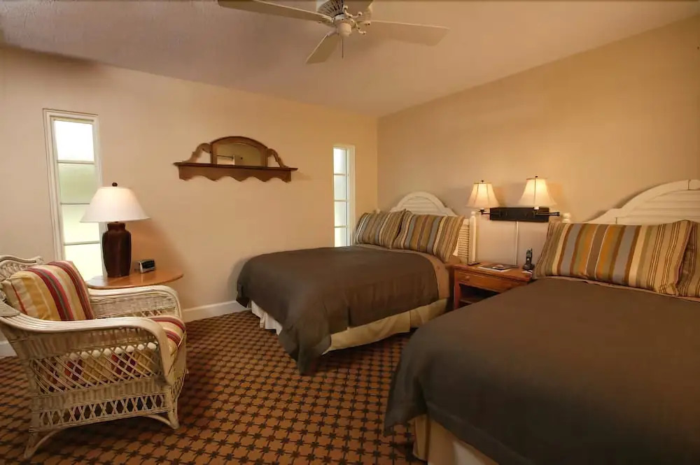 Lakeside Cottages at The Bay Hill Club