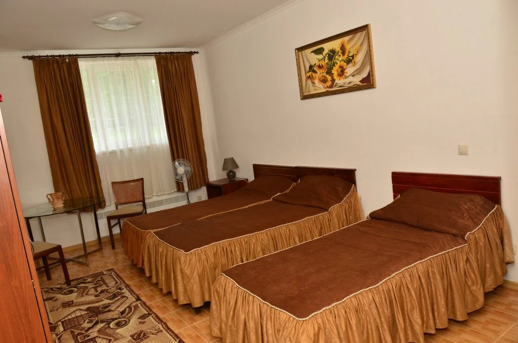 Acorn Hotel