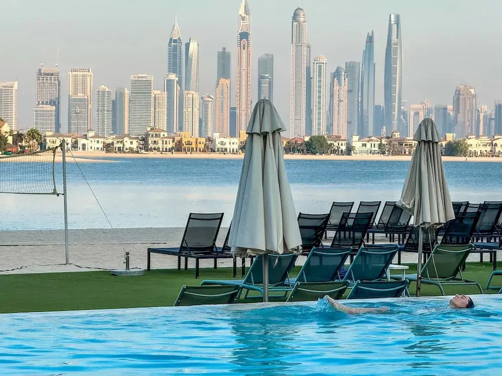 Sea & Garden View Apartments - The 8