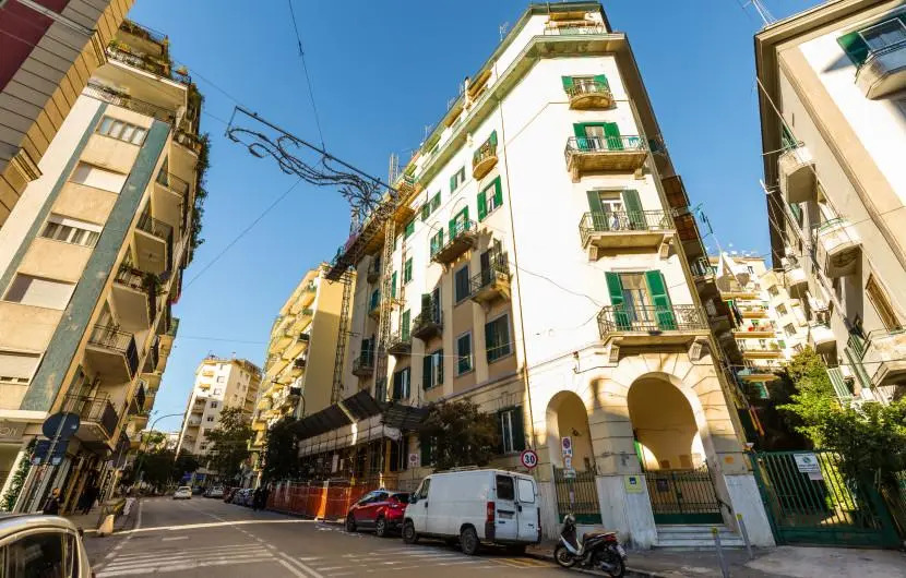 Flat 98M² 3 Bedrooms 3 Bathrooms - Naples