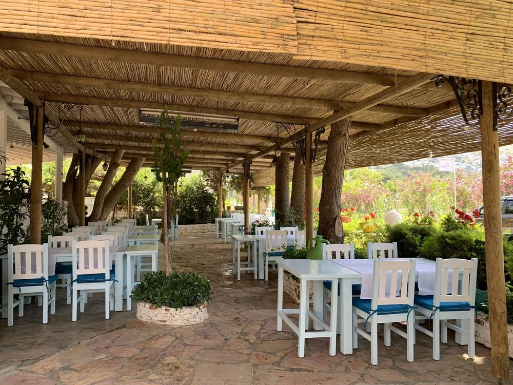Peksimet Hotel