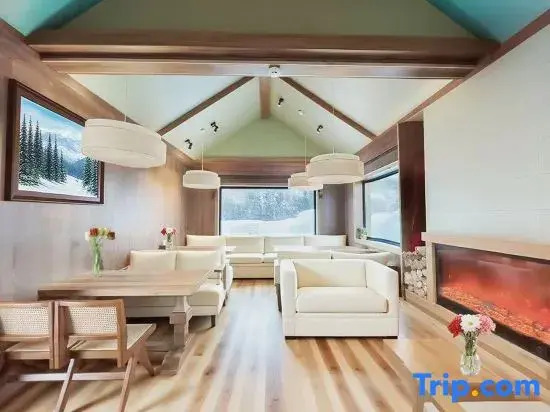 YingjingShanye Hillside Outlook Inn