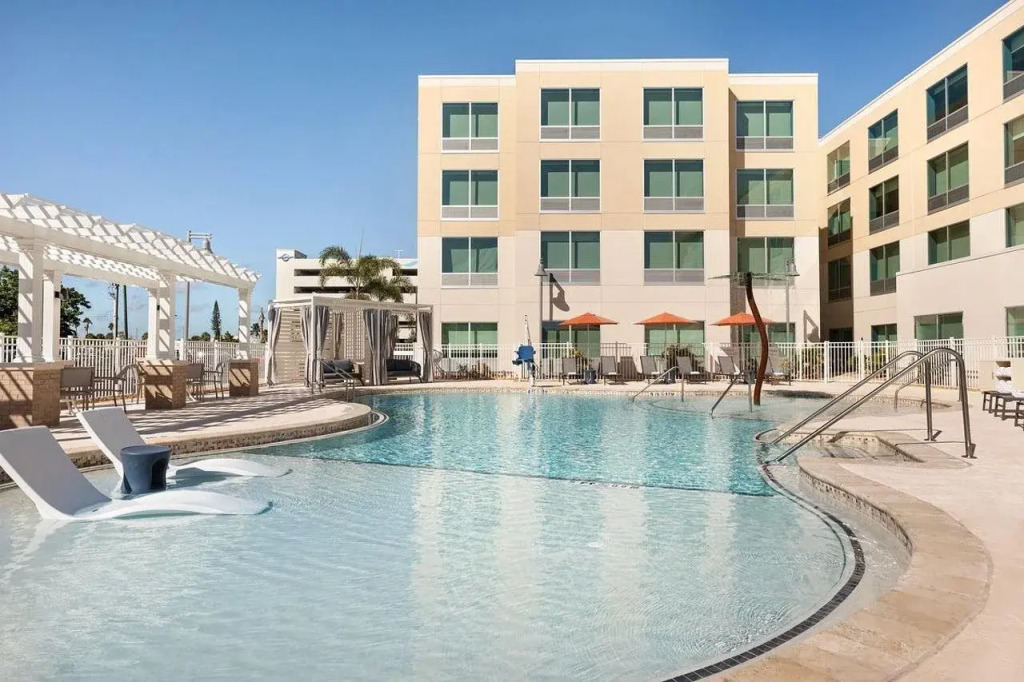 Holiday Inn Express Cape Canaveral by IHG
