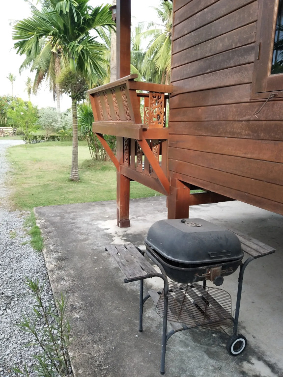 Yoo Sabai Resort