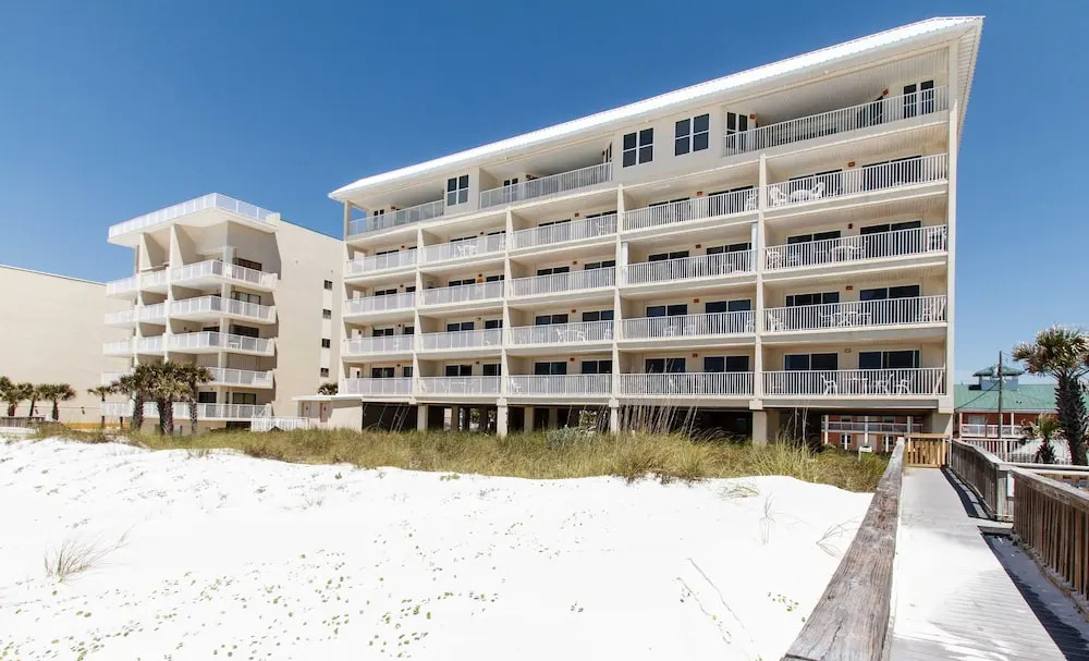 The Palms 401