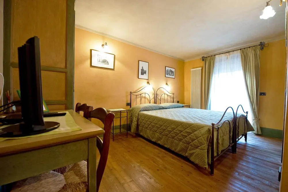 La Maison Des Vignerons Chambres DHotes B&B