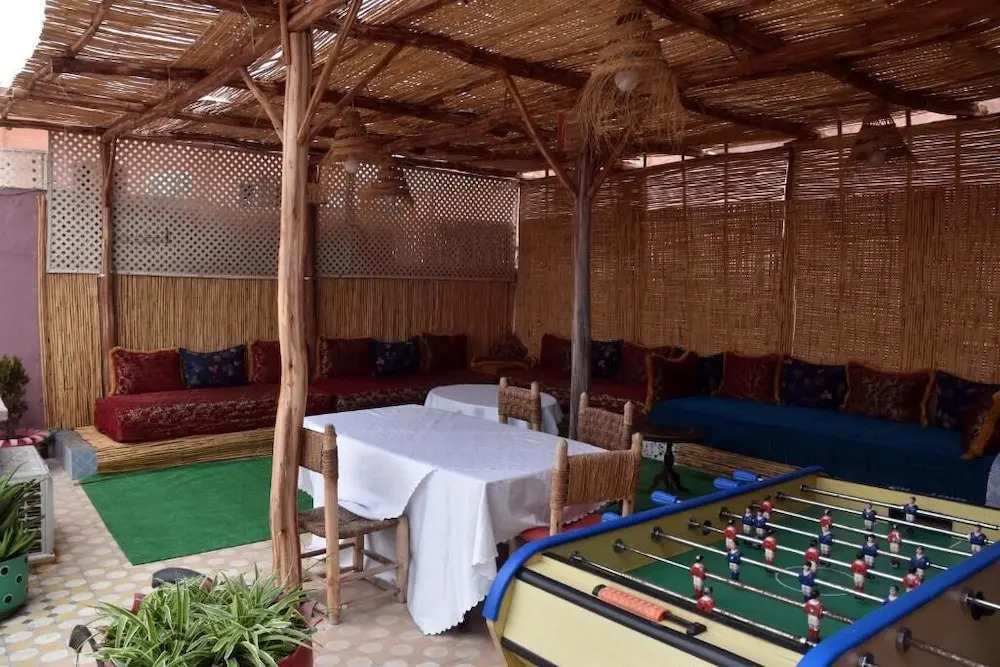 Lyron Hostel