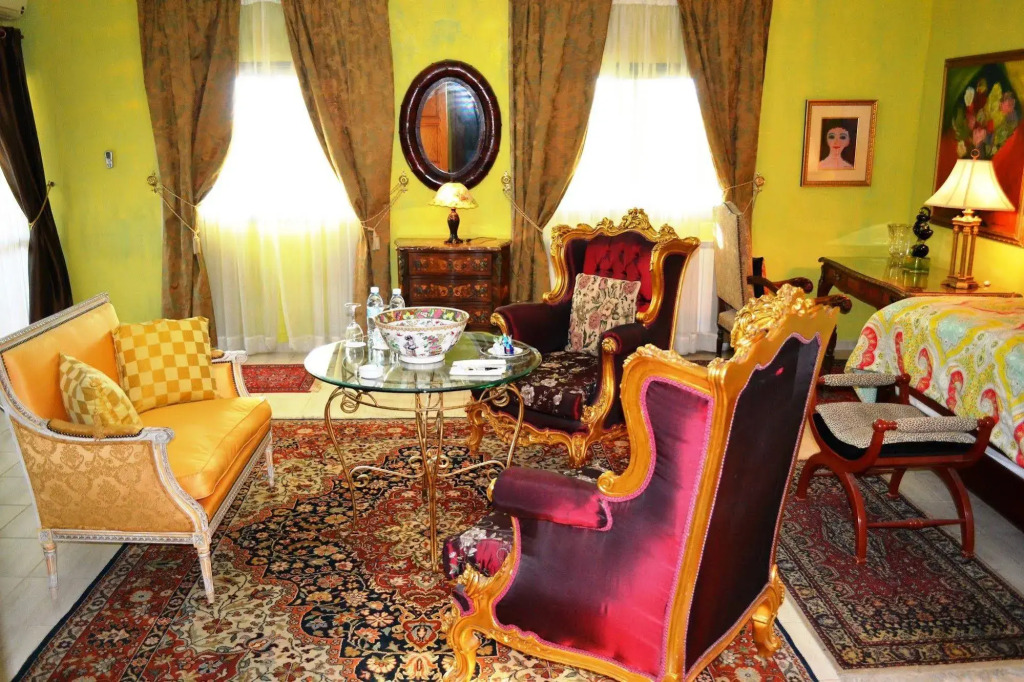 Palacio Domain Luxurious Boutique Hotel