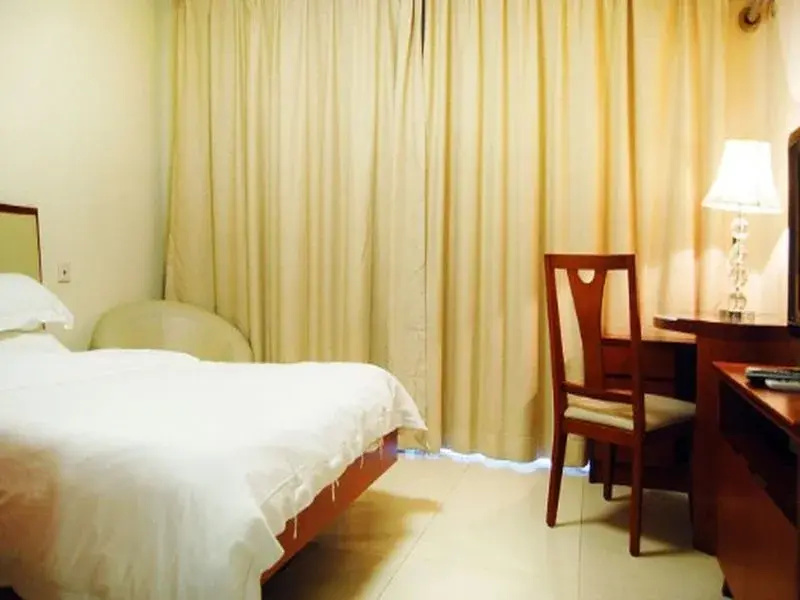 Good World Apartment (Guangzhou Cancer Hospital Taojin Metro Station)