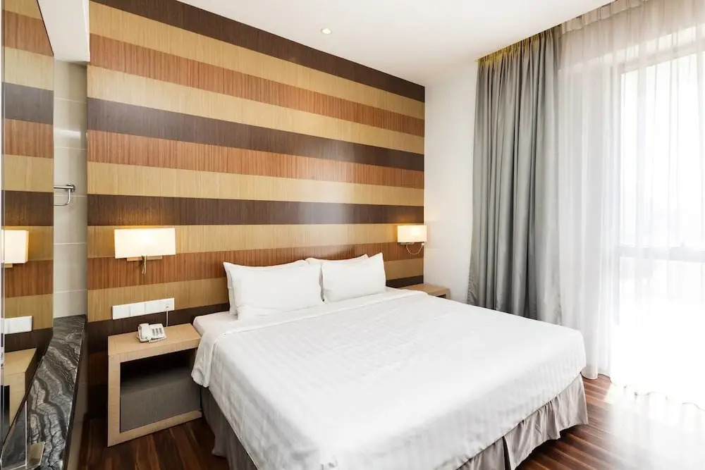Breathtaking Infinity Pool Studio in Bukit Bintang