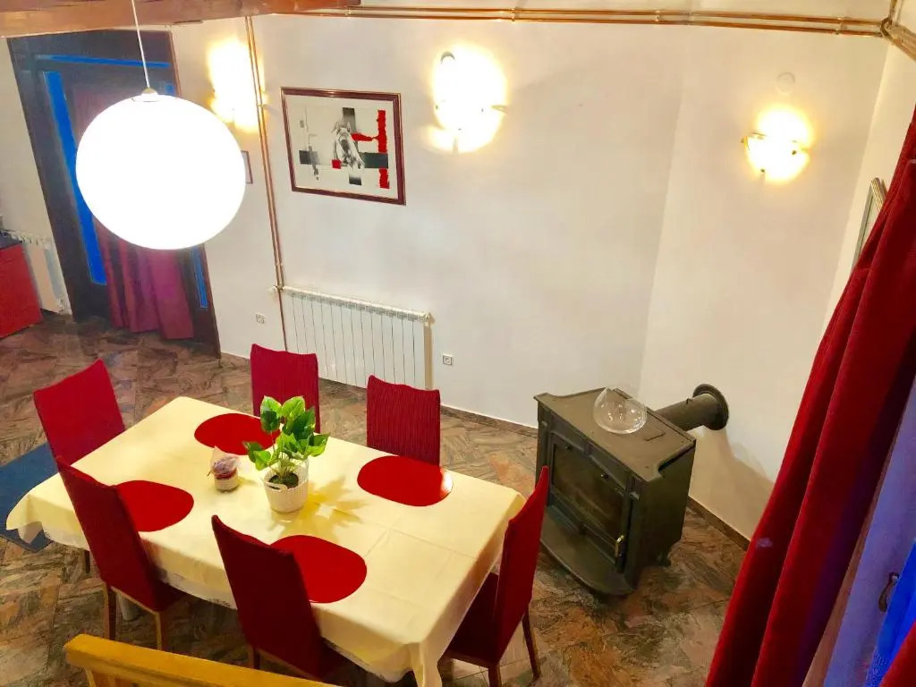 Two Story Studio Apartment Goranka