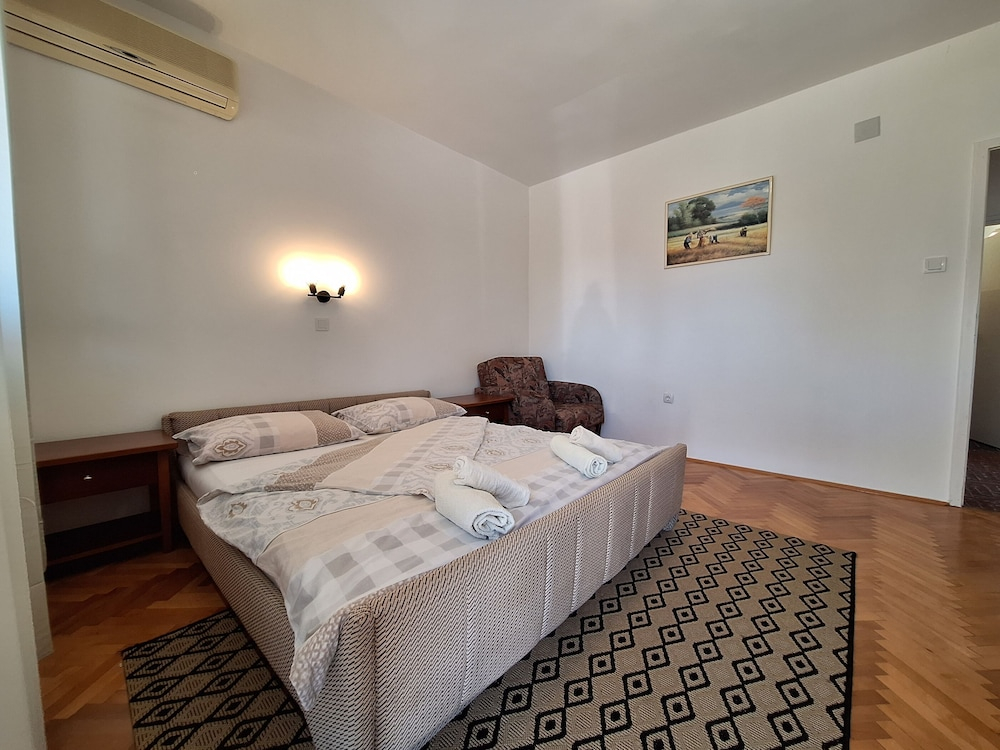 Apartments Dalia