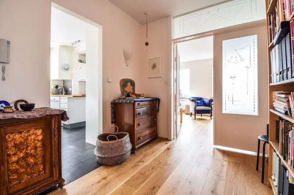 Apartment H10