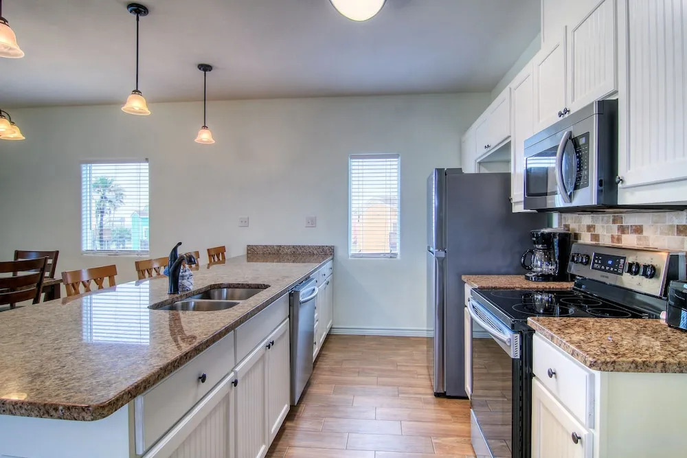 Beach View Estate Bve146 4 Bedrooms 3 Bathrooms Home