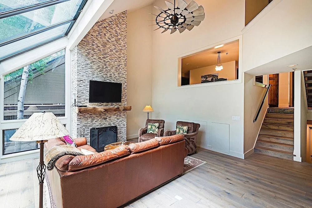 Deer Valley Retreat by Casago