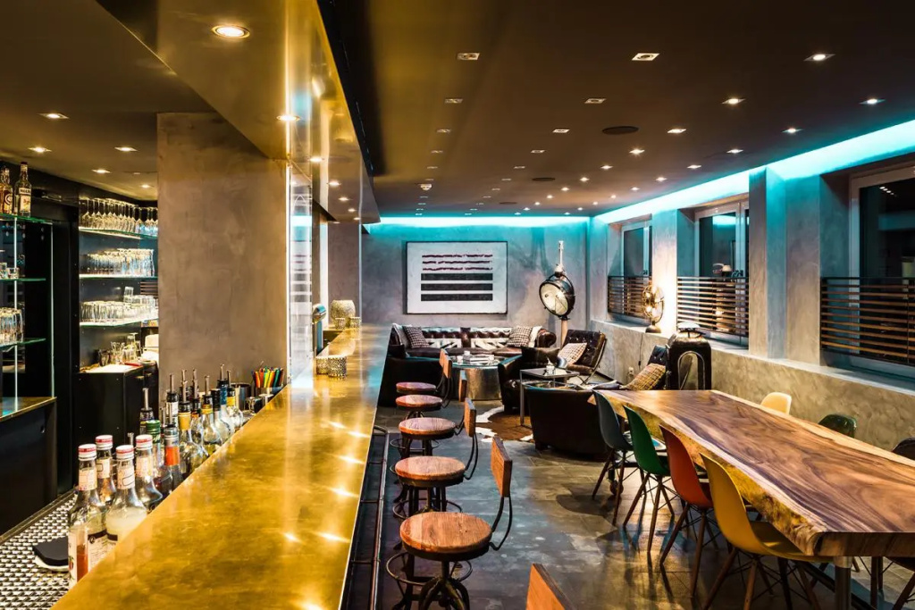 the Deutz, a Tribute Portfolio Hotel