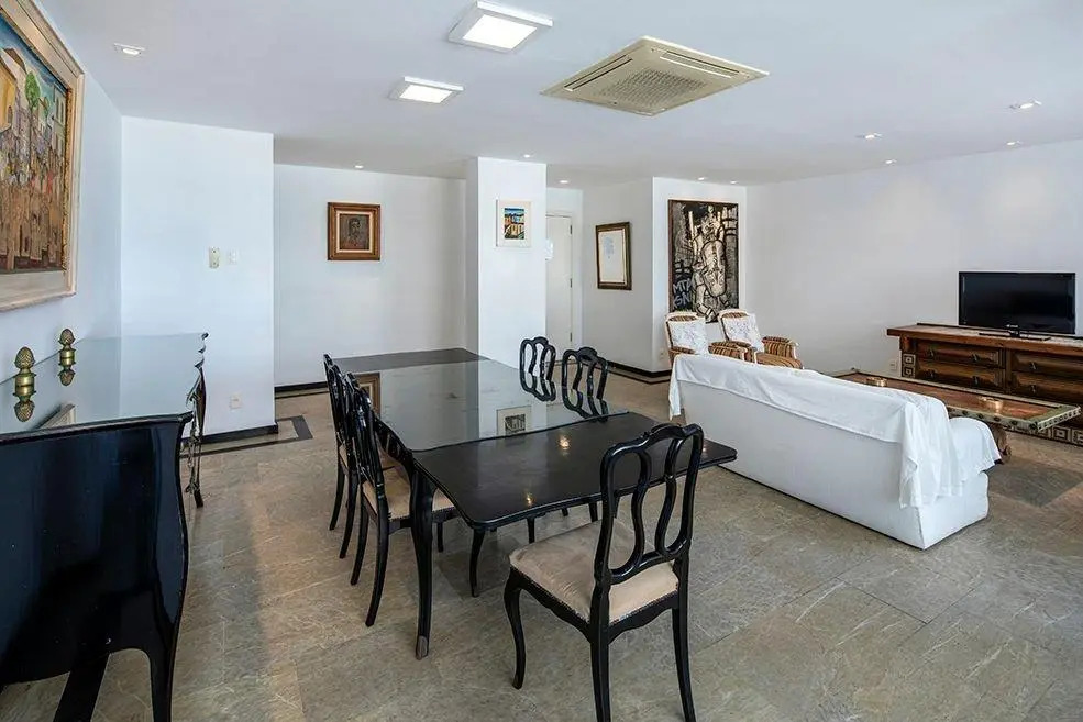 Espaçoso 4 Quartos Em Copacabana Para 8 Pessoas