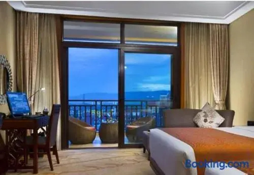 Ramada Plaza by Wyndham Xishuangbanna South