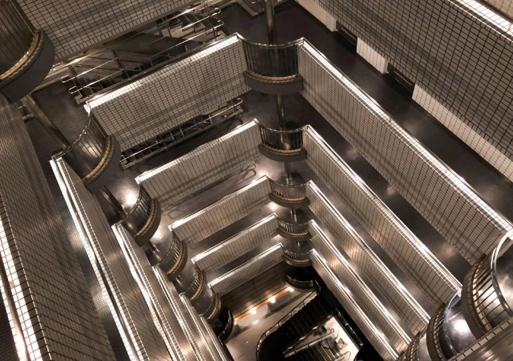the b Kanazawa Katamachi