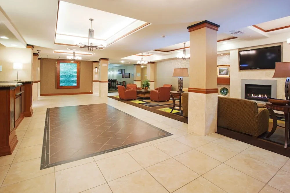 Holiday Inn Express & Suites Los Alamos Entrada Park by IHG