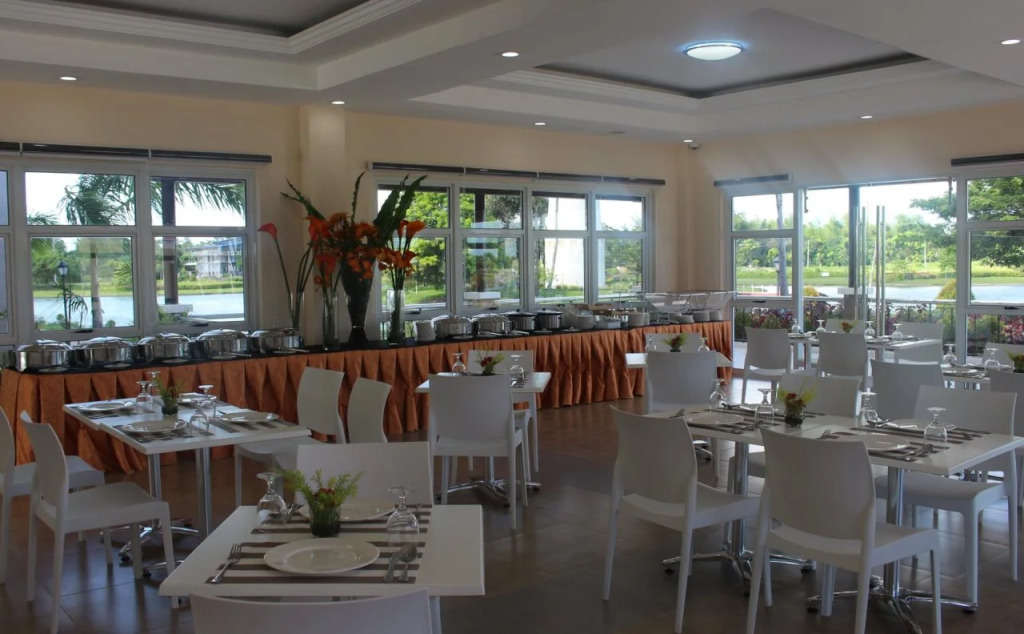Sotogrande Iloilo Hotel