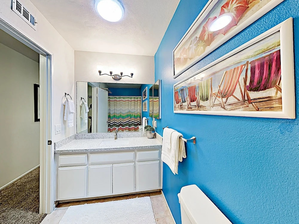 1160 Oxnard - 4 Br Home