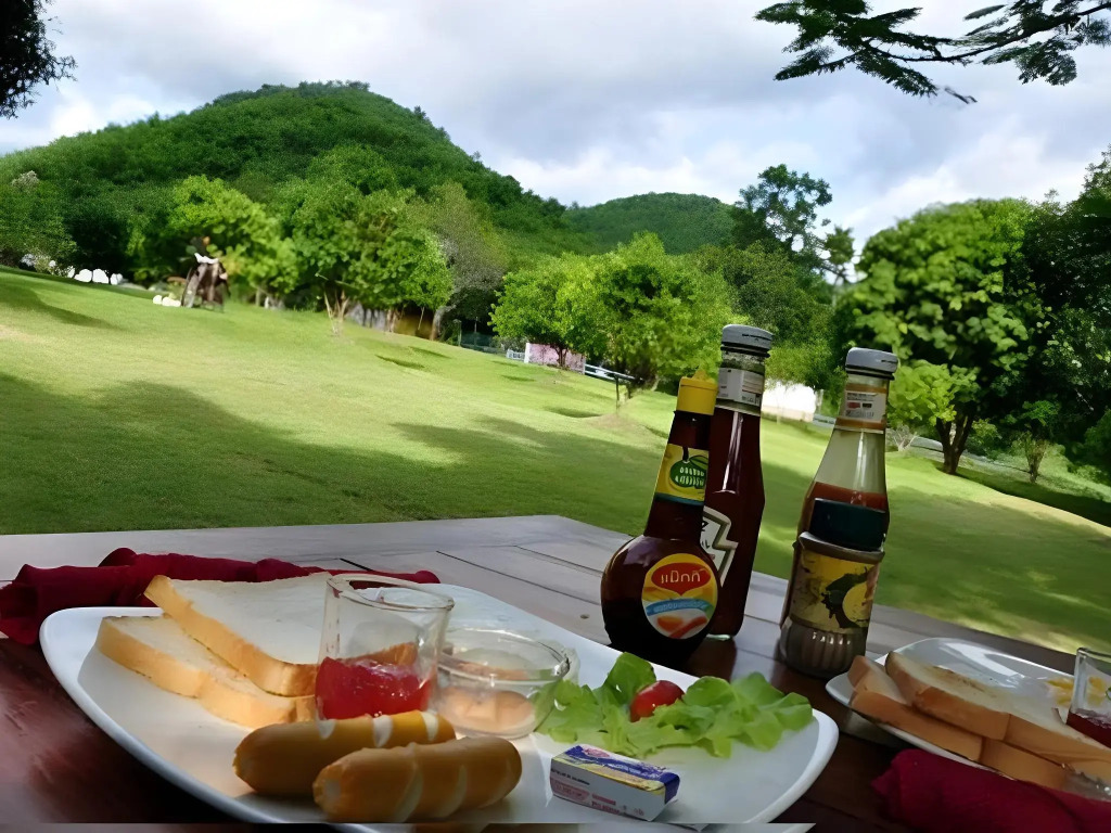 Porploen Hip Resort@Suanphung