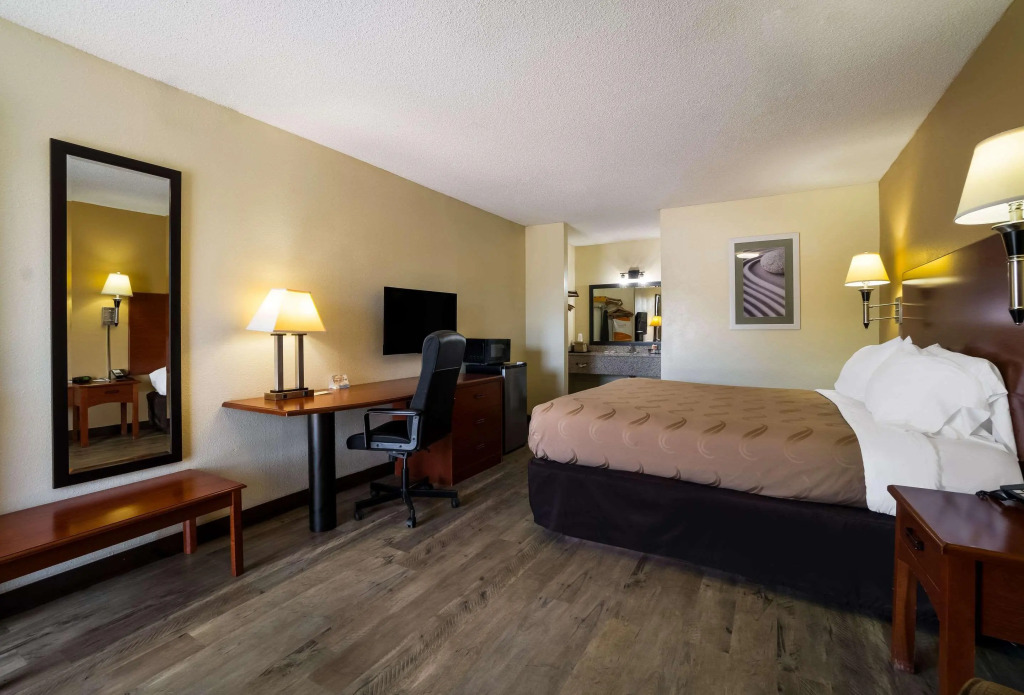 Econo Lodge Brownsville