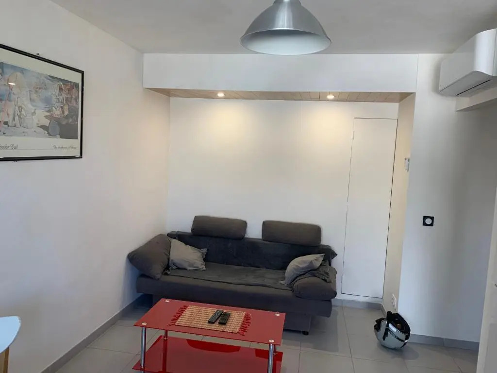 Appartement en résidence climatisé avec parking