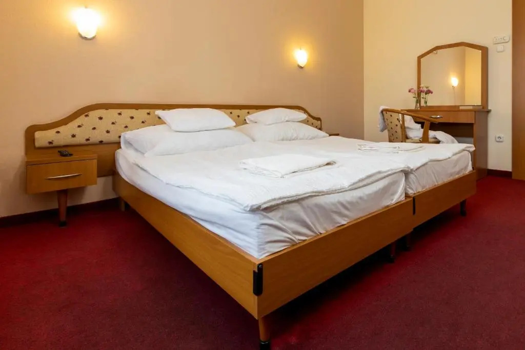 Hotel Imperial Gyogyszallo es Gyogyfurdo